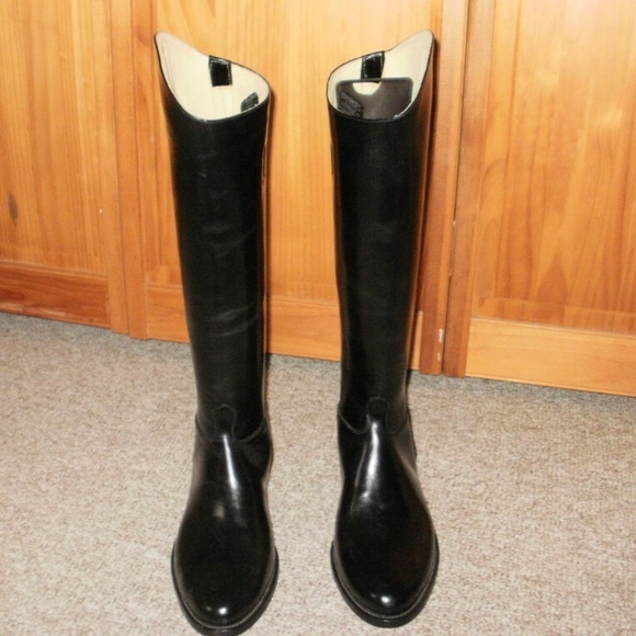 flat toe boots